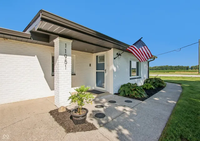 Photo 4 of Single family home for sale at 11951 Millgrove Rd, Quincy, IN 47456 | MLS# 22123604 | Listing updated on 2026-09-12