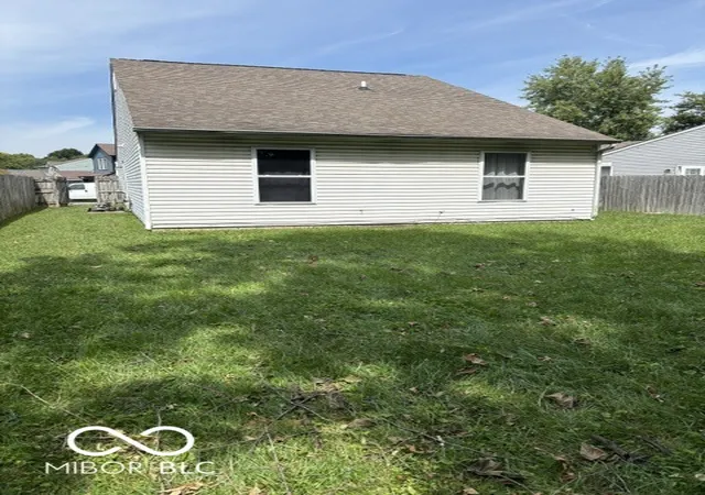 Photo 2 of Single family home for sale at 2023 E Werges Ave, Indianapolis, IN 46237 | MLS# 22123611 | Listing updated on 2026-10-02