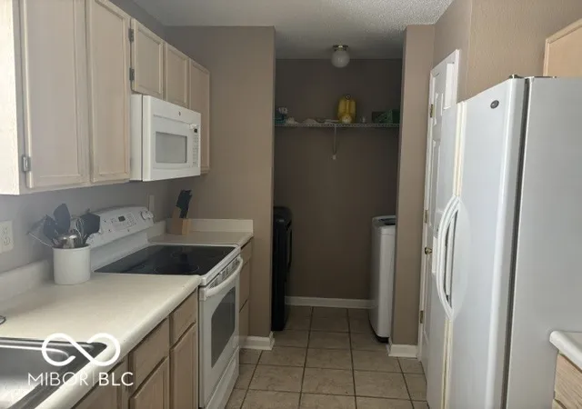 Photo 3 of Single family home for sale at 2023 E Werges Ave, Indianapolis, IN 46237 | MLS# 22123611 | Listing updated on 2026-10-02
