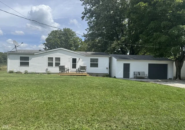 Photo 1 of Single family home for sale at 6196 S 300 East, Markleville, IN 46056 | MLS# 22123615 | Listing updated on 2026-09-17