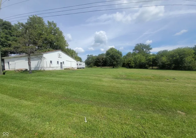 Photo 2 of Single family home for sale at 6196 S 300 East, Markleville, IN 46056 | MLS# 22123615 | Listing updated on 2026-09-17