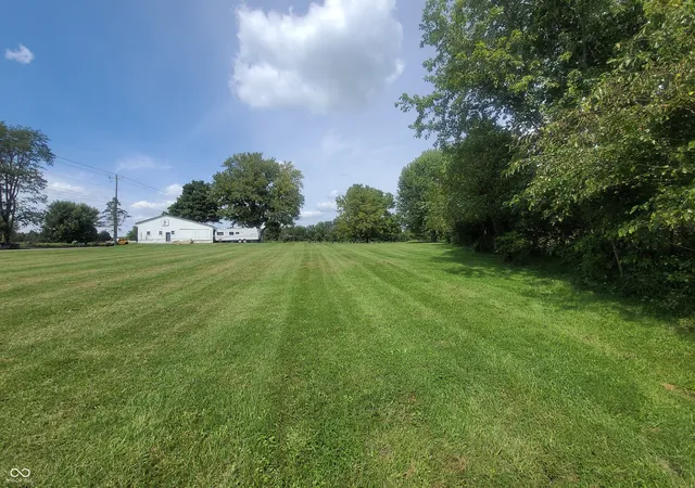 Photo 3 of Single family home for sale at 6196 S 300 East, Markleville, IN 46056 | MLS# 22123615 | Listing updated on 2026-09-17