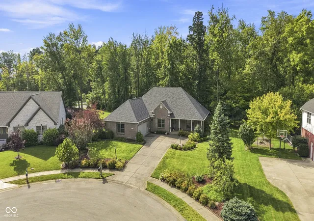 Single family home for sale at 313 Mallard Ct, Carmel, IN 46032 | MLS# 22123621