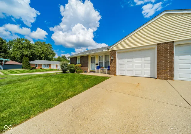 Photo 2 of Condo for sale at 4212 Alhambra Dr, Anderson, IN 46013 | MLS# 22123635 | Listing updated on 2026-09-12