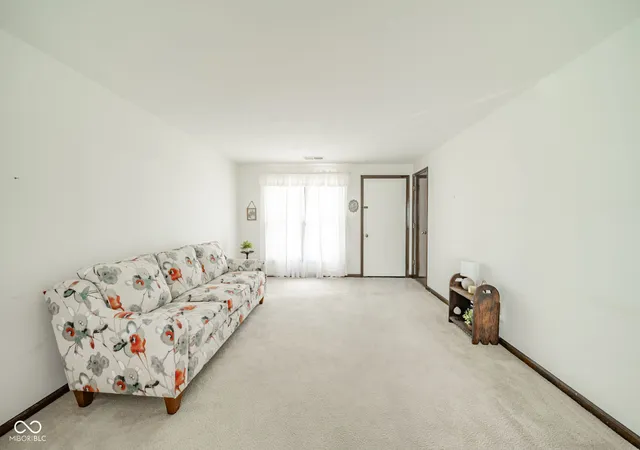 Photo 3 of Condo for sale at 4212 Alhambra Dr, Anderson, IN 46013 | MLS# 22123635 | Listing updated on 2026-09-12