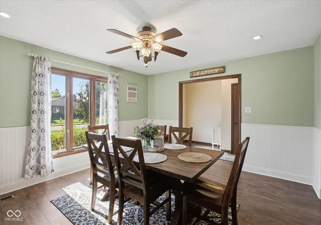 Photo 3 of Sale Pending at 4346 Kerry Dr, Indianapolis, IN 46239 | MLS# 22123643 | Listing updated on 2026-10-01
