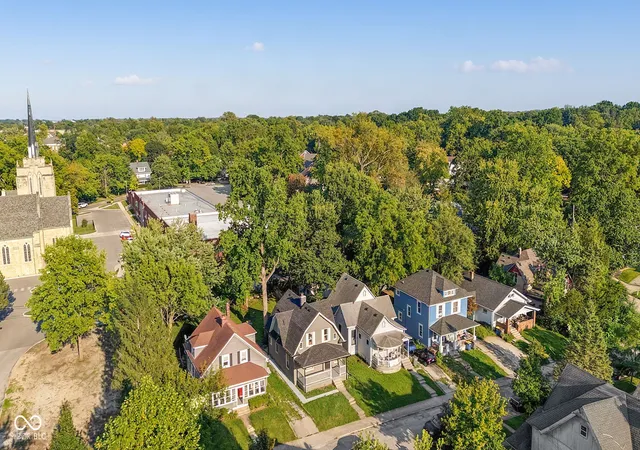 Photo 28 of Single family home for sale at 31 S Hawthorne Ln, Indianapolis, IN 46219 | MLS# 22123652 | Listing updated on 2026-09-01