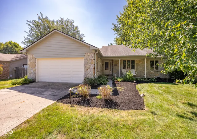Photo 1 of Sale Pending at 9859 Beam Ridge Dr, Indianapolis, IN 46256 | MLS# 22123671 | Listing updated on 2026-09-22