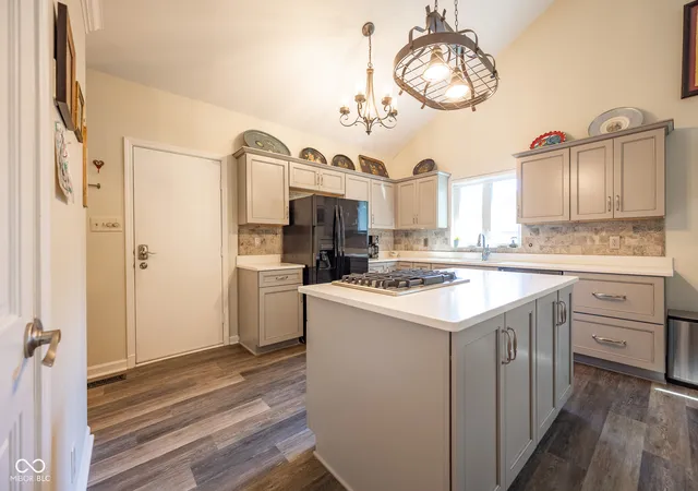 Photo 3 of Sale Pending at 9859 Beam Ridge Dr, Indianapolis, IN 46256 | MLS# 22123671 | Listing updated on 2026-09-22