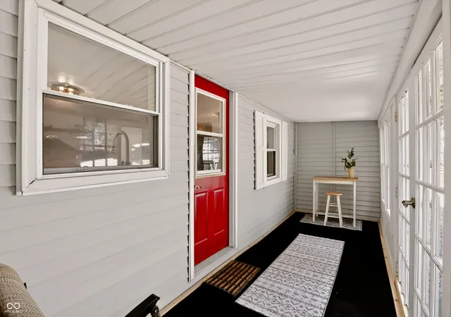 Photo 2 of Single family home for sale at 350 Hamilton Ave, Franklin, IN 46131 | MLS# 22123672 | Listing updated on 2026-09-04