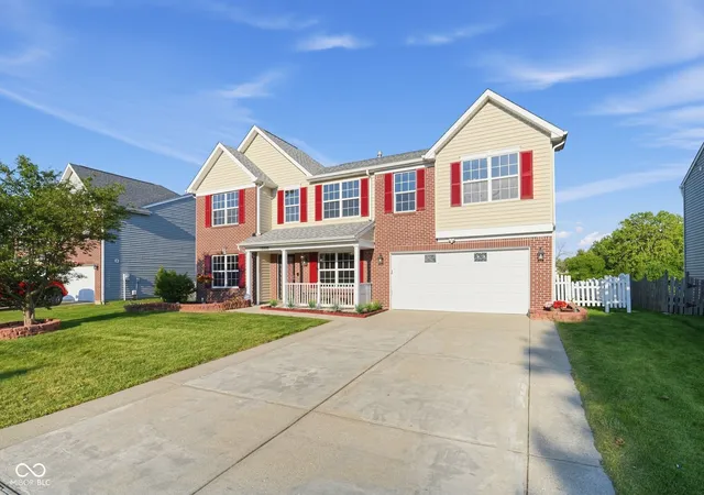 Photo 2 of Single family home for sale at 12895 Arvada Pl, Fishers, IN 46038 | MLS# 22123687 | Listing updated on 2026-10-06