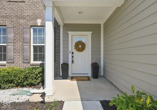 Photo 4 of Sale Pending at 11864 Crossbill Ct, Noblesville, IN 46060 | MLS# 22123700 | Listing updated on 2026-09-12