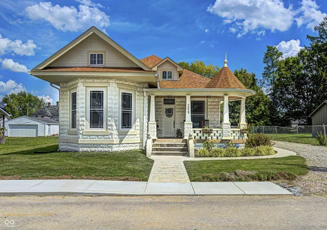 Photo 1 of Single family home for sale at 259 Morton St, Morgantown, IN 46160 | MLS# 22123733 | Listing updated on 2026-09-17