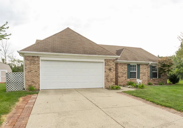 Photo 3 of Single family home for sale at 10236 Chamomile Ct, Noblesville, IN 46060 | MLS# 22123736 | Listing updated on 2026-09-28