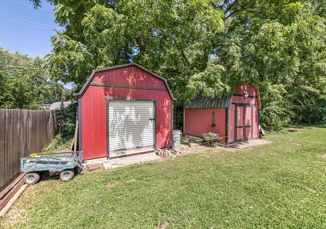 Photo 2 of Single family home for sale at 353 Broken Arrow Cir, Indianapolis, IN 46234 | MLS# 22123769 | Listing updated on 2026-09-28