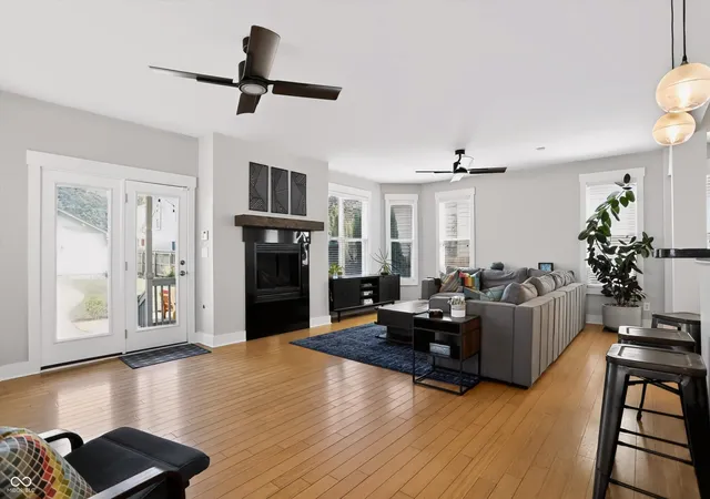 Photo 3 of Single family home for sale at 2329 Central Ave, Indianapolis, IN 46205 | MLS# 22123802 | Listing updated on 2026-09-30