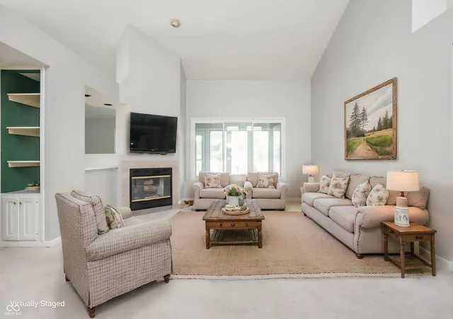 Photo 2 of Single family home for sale at 10764 Pimlico Cir, Carmel, IN 46280 | MLS# 22123832 | Listing updated on 2026-09-04