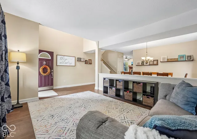 Photo 4 of Single family home for sale at 5831 Long Lake Ln, Indianapolis, IN 46235 | MLS# 22123841 | Listing updated on 2026-10-26