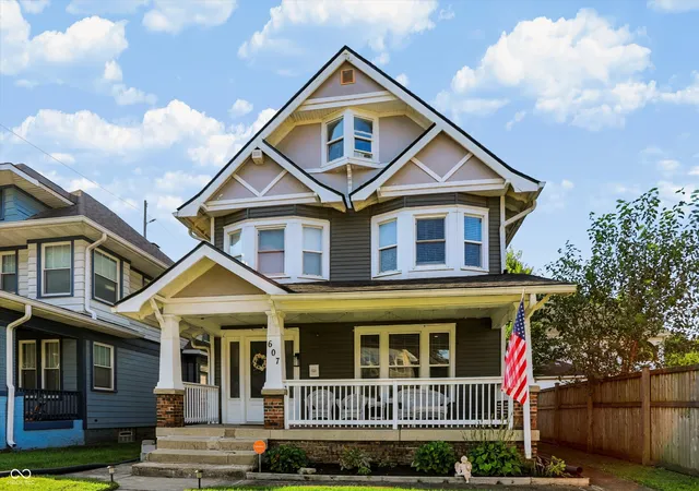 Photo 2 of Single family home for sale at 607 E 32nd Street, Indianapolis, IN 46205 | MLS# 22123894 | Listing updated on 2026-09-15