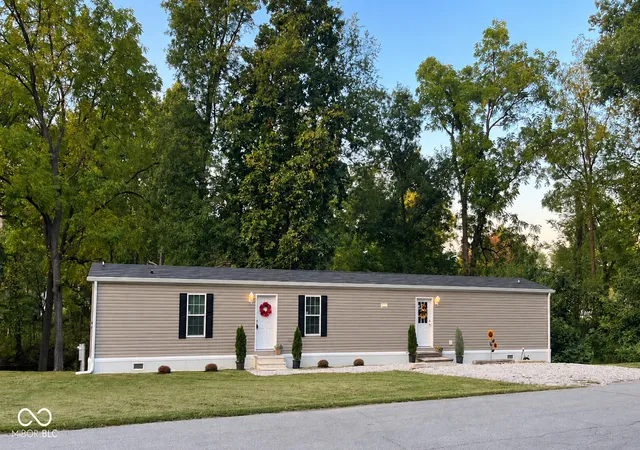 Photo 1 of Sale Pending at 41 Lazy River Rd, Cloverdale, IN 46120 | MLS# 22123901 | Listing updated on 2026-09-27
