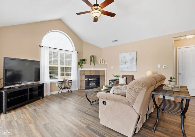 Photo 2 of Condo for sale at 13886 Rue Royale Ln #66, Mc Cordsville, IN 46055 | MLS# 22123906 | Listing updated on 2026-09-25