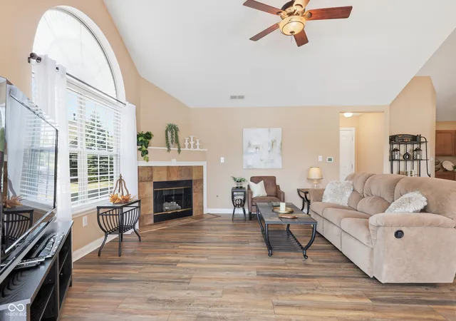 Photo 3 of Condo for sale at 13886 Rue Royale Ln #66, Mc Cordsville, IN 46055 | MLS# 22123906 | Listing updated on 2026-10-21