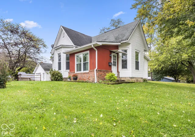 Single family home for sale at 219 Washington St, Hope, IN 47246 | MLS# 22123927
