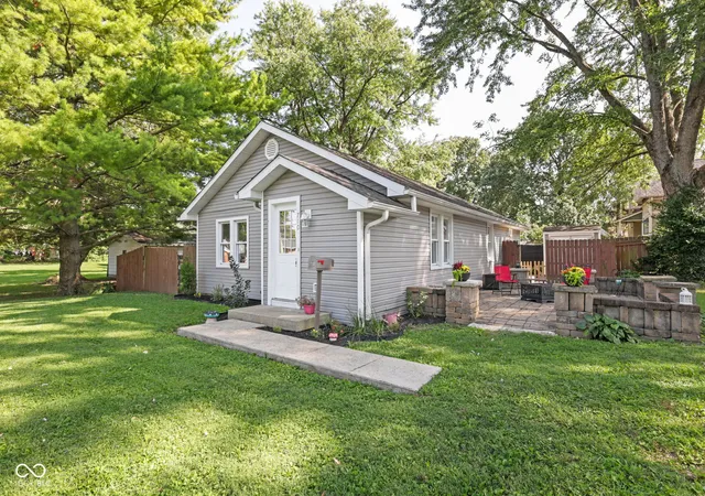 Photo 1 of Sale Pending at 710 E Franklin St, Greencastle, IN 46135 | MLS# 22124029 | Listing updated on 2026-09-15