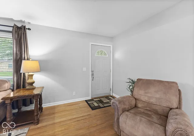 Photo 2 of Single family home for sale at 214 W Kings Hwy, Rushville, IN 46173 | MLS# 22124074 | Listing updated on 2026-09-26