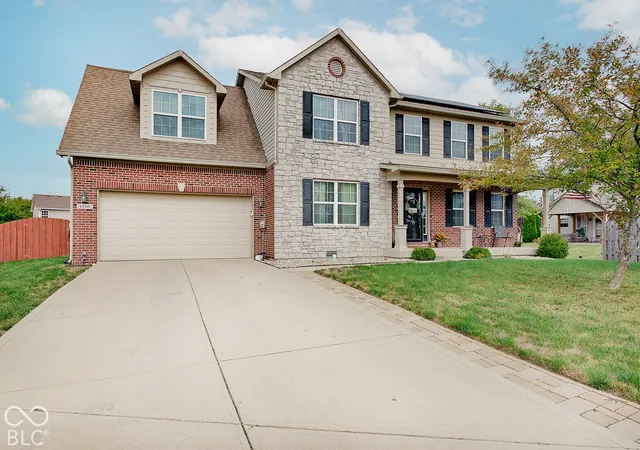 Photo 2 of Single family home for sale at 1110 Foxtail Dr, Franklin, IN 46131 | MLS# 22124103 | Listing updated on 2026-10-01