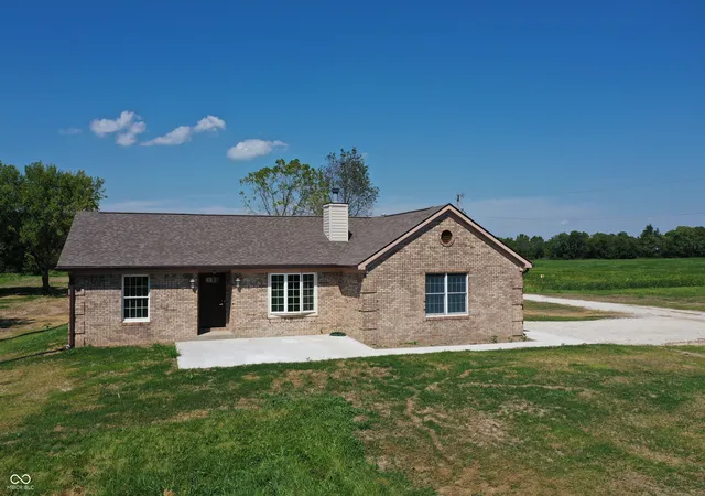 Photo 1 of Single family home for sale at 3114 E County Rd 350 S, Frankfort, IN 46041 | MLS# 22124112 | Listing updated on 2026-09-06