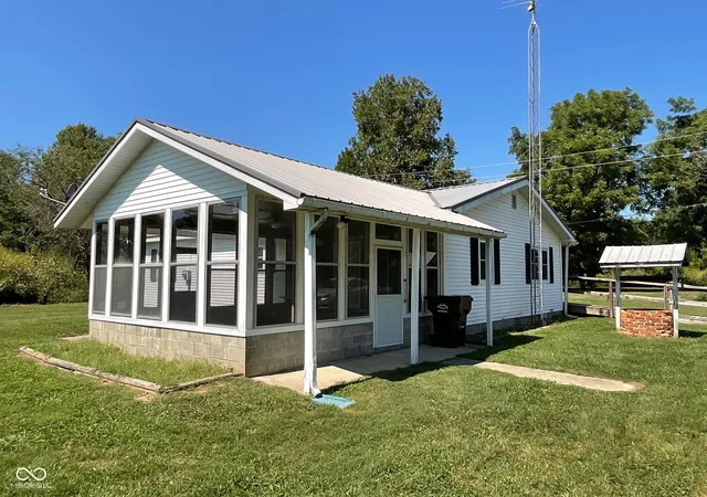 Photo 3 of Single family home for sale at 5249 E Nyesville Rd, Rockville, IN 47872 | MLS# 22124130 | Listing updated on 2026-09-06