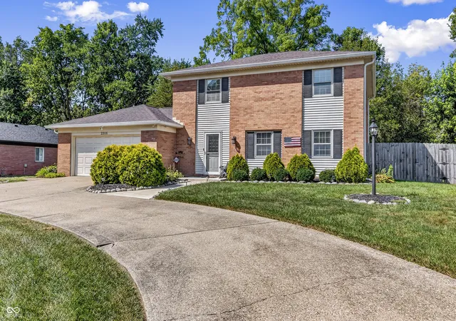 Photo 2 of Single family home for sale at 2306 Lema Cir, Indianapolis, IN 46229 | MLS# 22124147 | Listing updated on 2026-09-06
