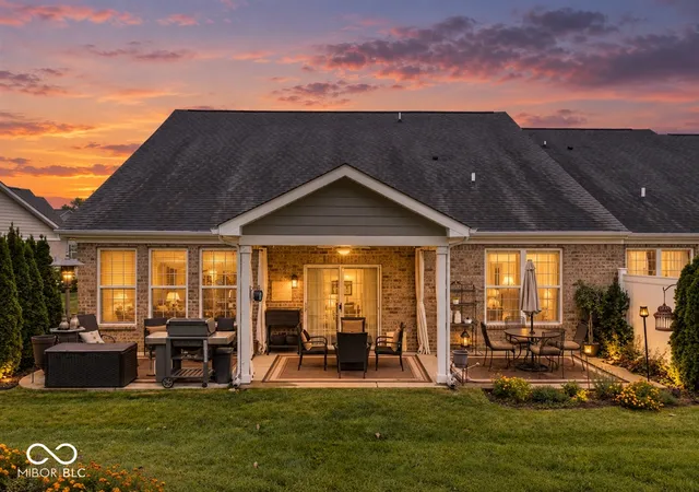 Photo 2 of Single family home for sale at 4054 Galena Dr, Avon, IN 46123 | MLS# 22124162 | Listing updated on 2026-10-07