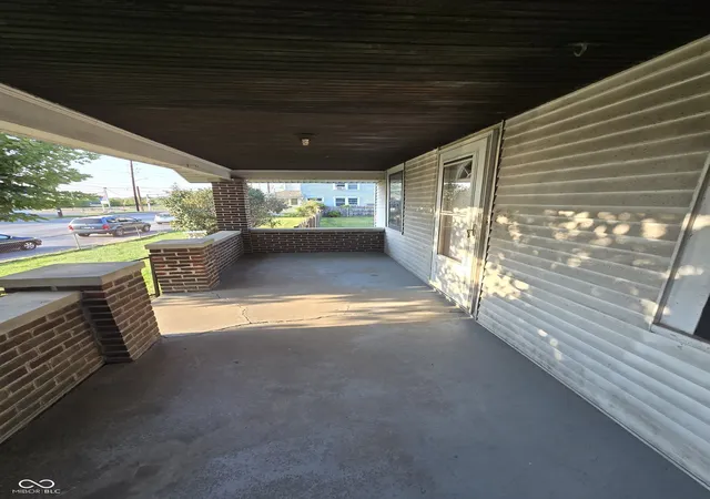 Photo 3 of Sale Pending at 435 N Sherman Dr, Indianapolis, IN 46201 | MLS# 22124182 | Listing updated on 2026-09-13