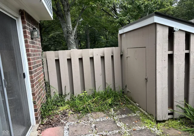 Photo 3 of Sale Pending at 8308 Hewlet Dr, Indianapolis, IN 46268 | MLS# 22124232 | Listing updated on 2026-10-06