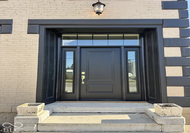 Photo 3 of Single family home for sale at 2 E Franklin St, Saint Paul, IN 47272 | MLS# 22124273 | Listing updated on 2026-10-23