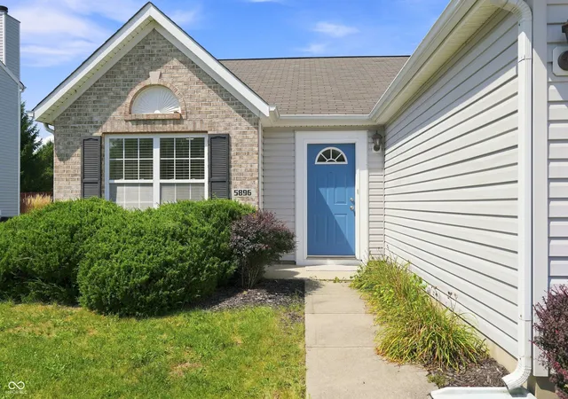 Photo 3 of Sale Pending at 5896 Crosscut Ln, Noblesville, IN 46062 | MLS# 22124304 | Listing updated on 2026-09-17