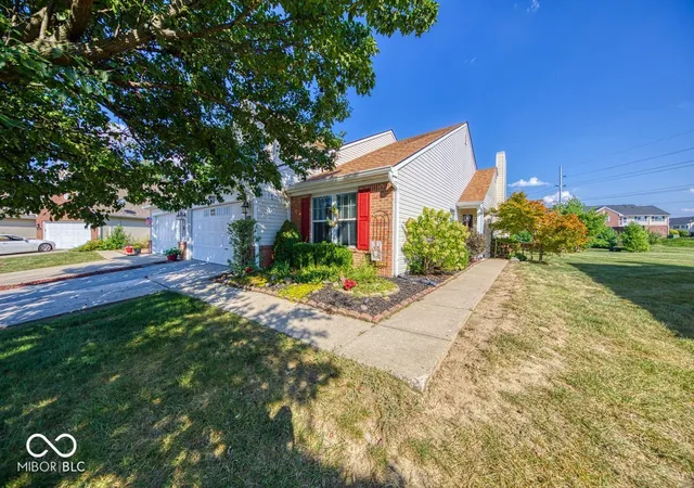 Photo 1 of Sale Pending at 2981 Beckenham Way, Greenwood, IN 46143 | MLS# 22124314 | Listing updated on 2026-09-12