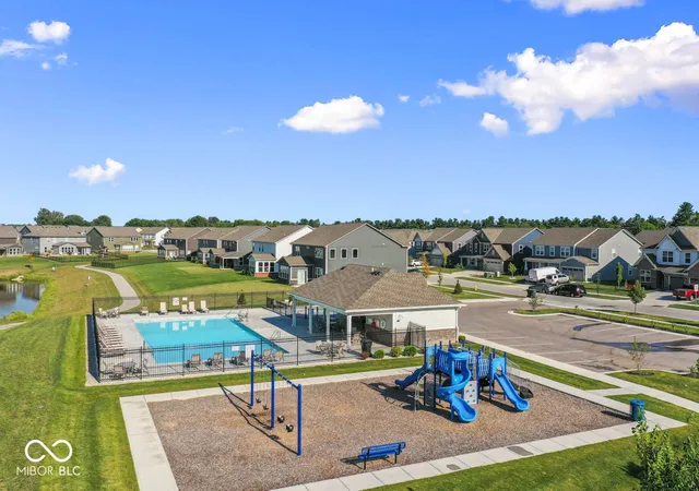 Photo 42 of Single family home for sale at 2735 Linwood Ave, Greenwood, IN 46143 | MLS# 22124357 | Listing updated on 2026-09-05