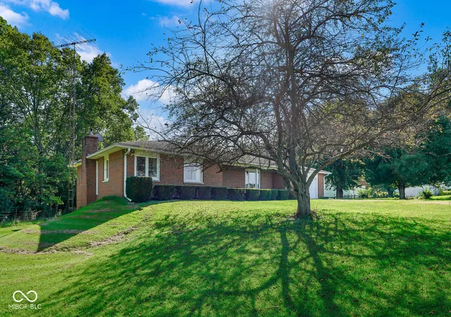 Photo 3 of Sale Pending at 5979 State Rd 38, Richmond, IN 47374 | MLS# 22124366 | Listing updated on 2026-09-16