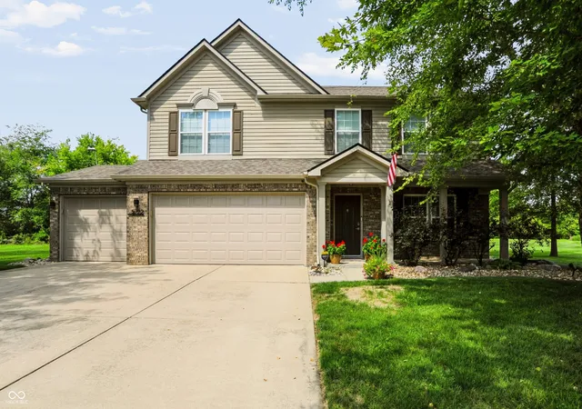 Photo 1 of Single family home for sale at 5722 W Woodstock Trl, Mc Cordsville, IN 46055 | MLS# 22124400 | Listing updated on 2026-09-05