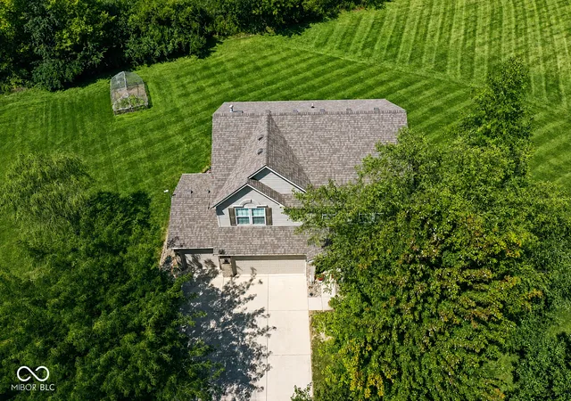 Photo 2 of Single family home for sale at 5722 W Woodstock Trl, Mc Cordsville, IN 46055 | MLS# 22124400 | Listing updated on 2026-09-05