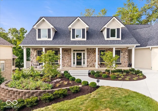 Photo 2 of Sale Pending at 12295 Ridgeside Rd, Indianapolis, IN 46256 | MLS# 22124424 | Listing updated on 2026-09-23