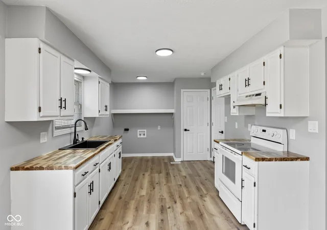 Photo 4 of House for sale at 3125 E Epler Ave, Indianapolis, IN 46227 | MLS# 22124448 | Listing updated on 2026-09-04