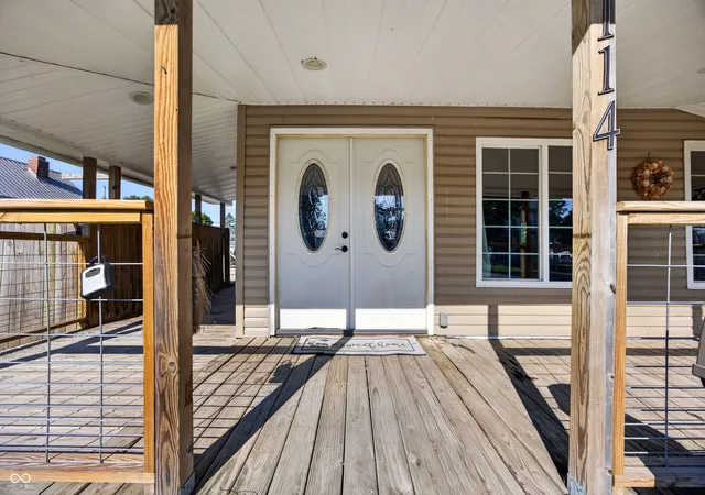 Photo 3 of Sale Pending at 114 N Myra St, Worthington, IN 47471 | MLS# 22124454 | Listing updated on 2026-09-07