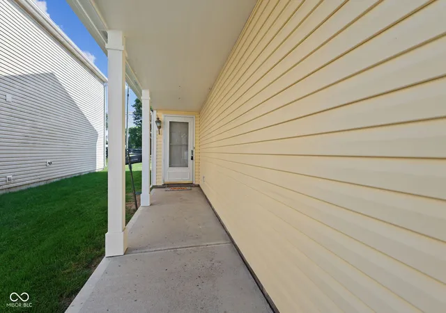 Photo 3 of Single family home for sale at 10629 Glenayr Dr, Camby, IN 46113 | MLS# 22124480 | Listing updated on 2026-09-04