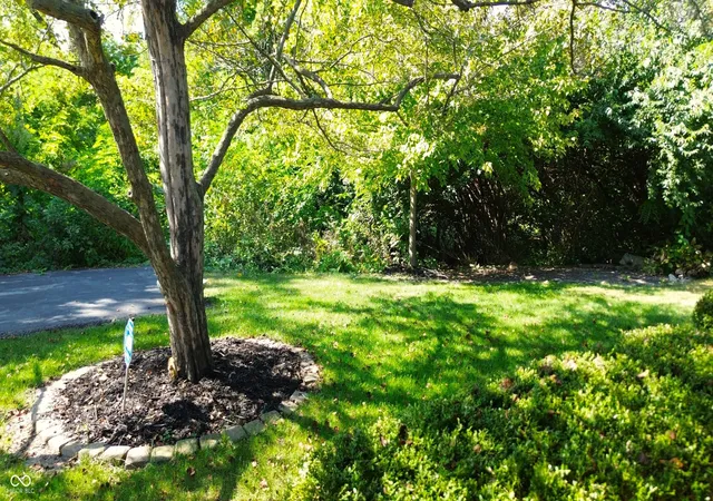 Photo 4 of Condo for sale at 2580 N Willow Way, Indianapolis, IN 46268 | MLS# 22124487 | Listing updated on 2026-09-04