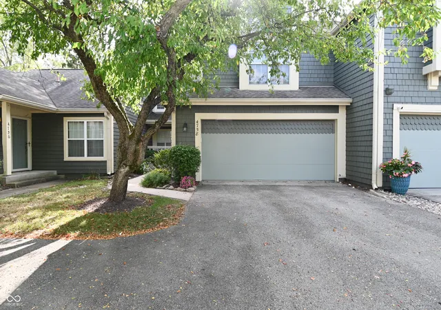 Photo 1 of Condo for sale at 4758 Stansbury Ln, Indianapolis, IN 46254 | MLS# 22124509 | Listing updated on 2026-09-29