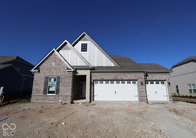 Photo 2 of Single family home for sale at 5008 Bergamont Dr, Brownsburg, IN 46112 | MLS# 22124515 | Listing updated on 2026-10-08